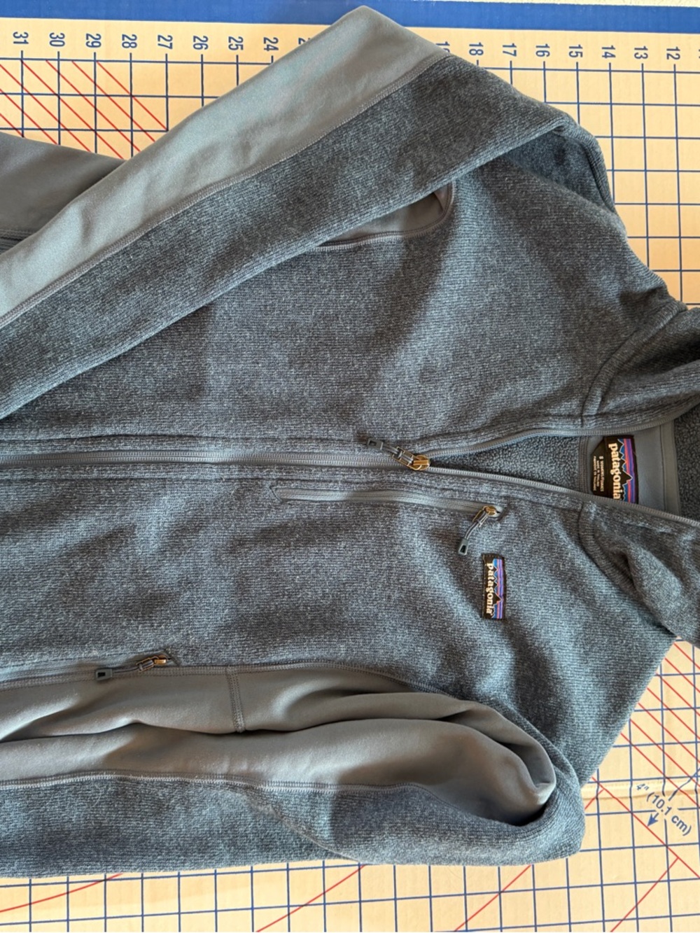 Patagonia Gray Full-Zip Women's Fleece Jacket
